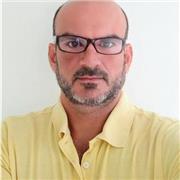 Consultor en tecnología y energías renovables, amante de la geografía, estudioso de la historia y coach educativo